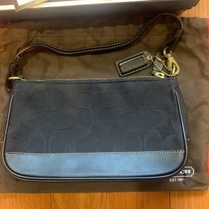COACH Signature Demi Pouch brass/black
